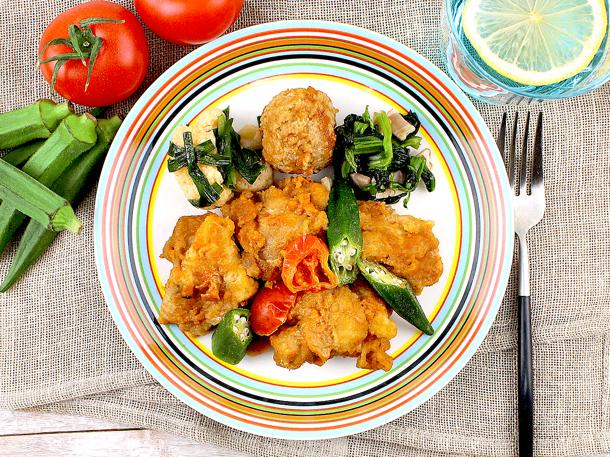 ピリ辛トマトソースのチキンソテー弁当